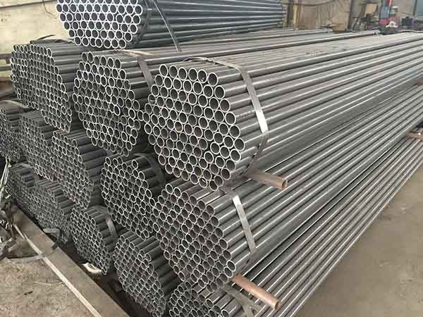 洛隆考登钢管美标